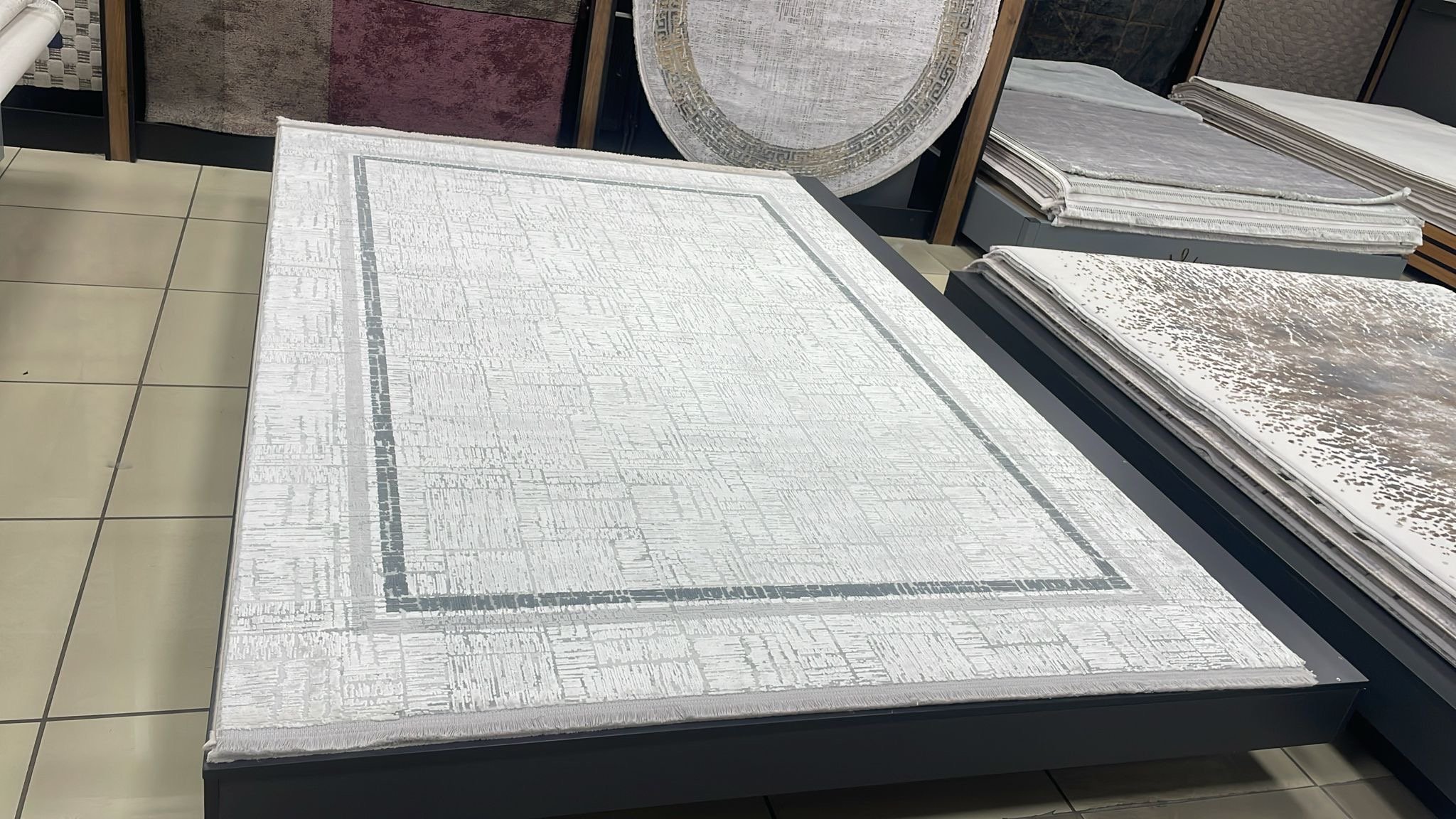 Angora halı Queen B016B grey/Antrasit